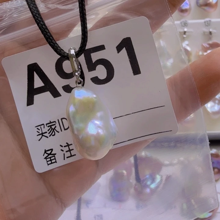 淡水珍珠银S925镶嵌颈饰