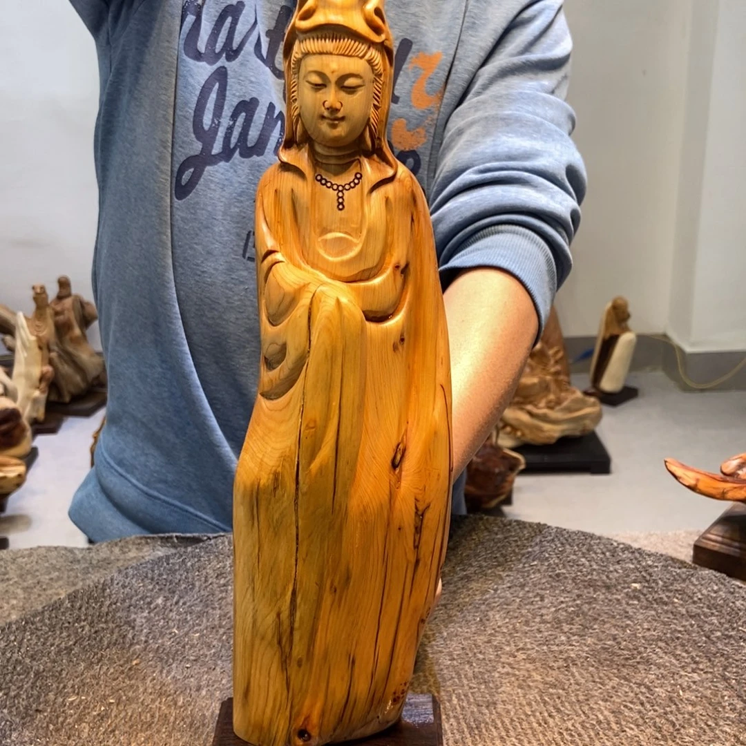 柏木（崖柏）进来点点关注