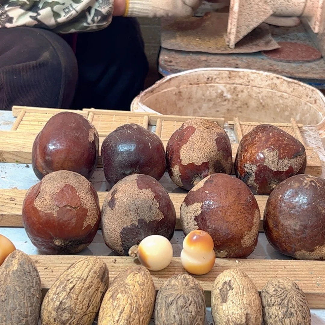 千眼菩提吊坠白*福利