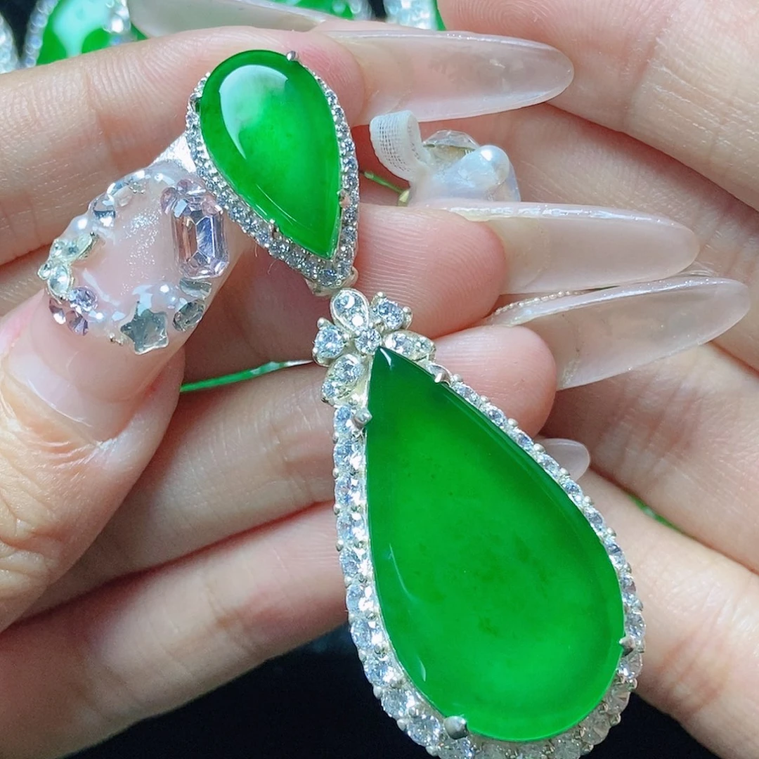 颈饰银S925镶嵌翡翠