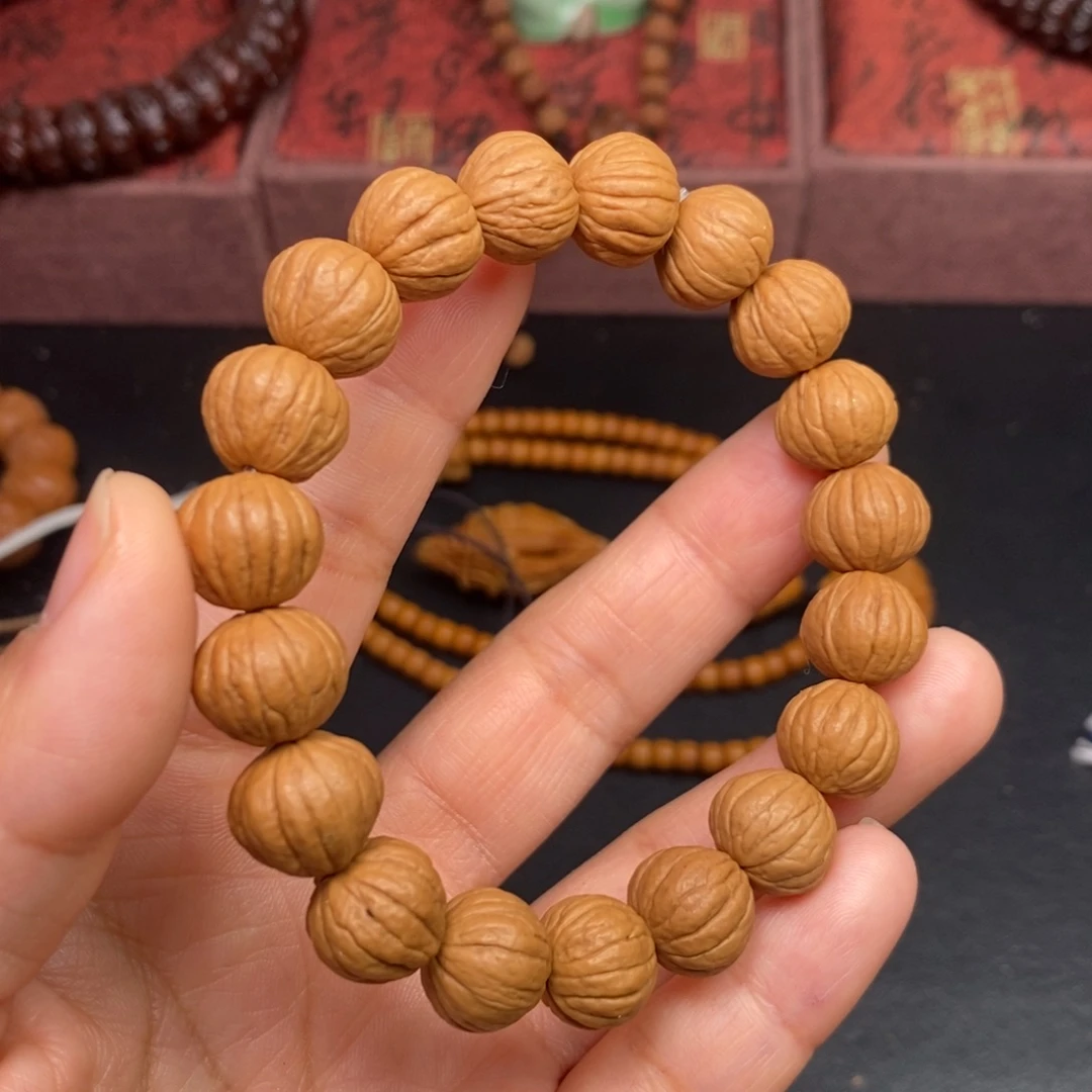 碌***为吊坠猴头核桃橄榄猴头