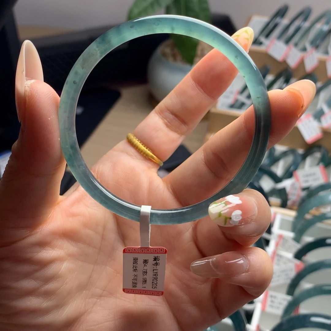 翡翠手镯未镶嵌水***晶54.7