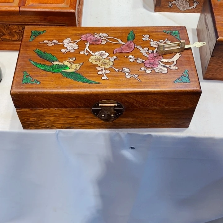 清***光木28长喜鹊登梅翻盖盒➕锁