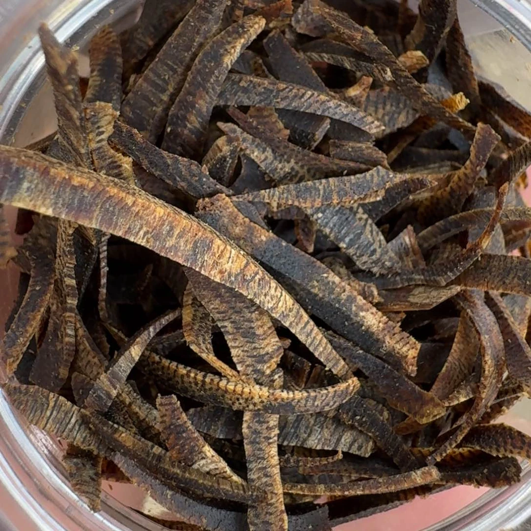 沉香沉香碎屑绿奇楠沉水切丝10克