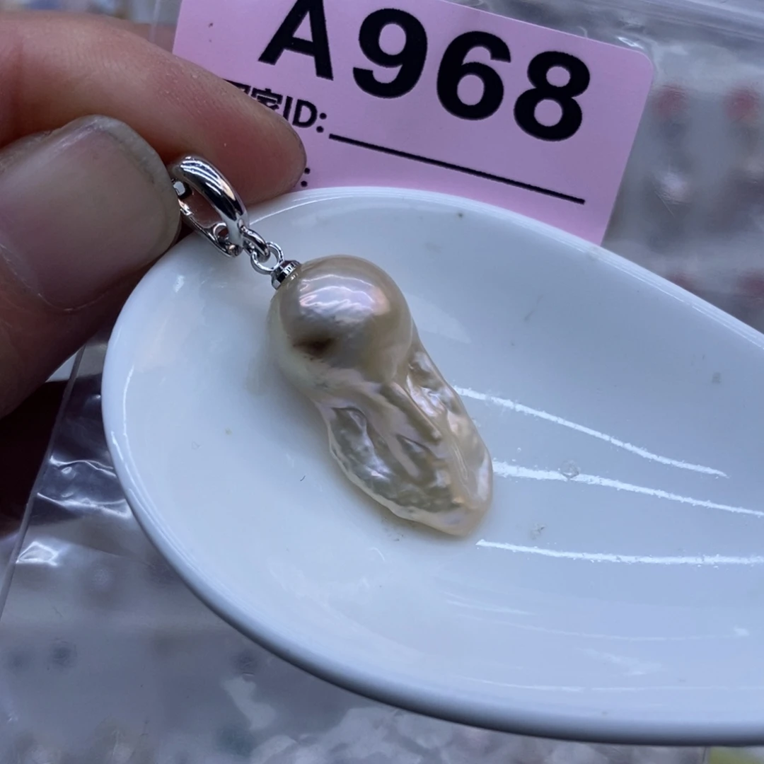 淡水珍珠未镶嵌颈饰