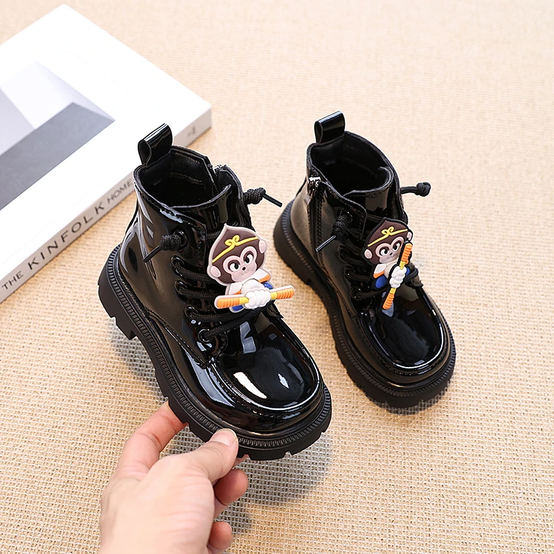 男童靴子加绒马丁靴中大童男孩靴子洋气亮皮儿童鞋子大棉男宝宝鞋