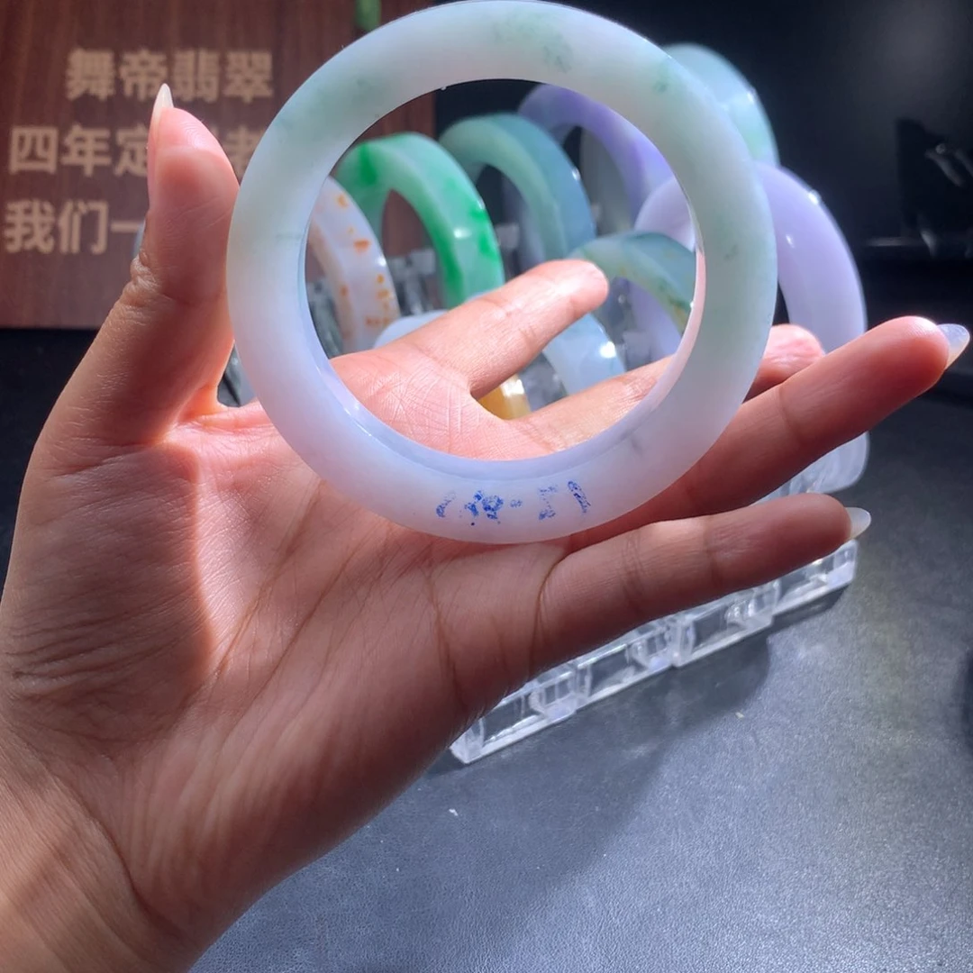 定制翡翠手镯未镶嵌