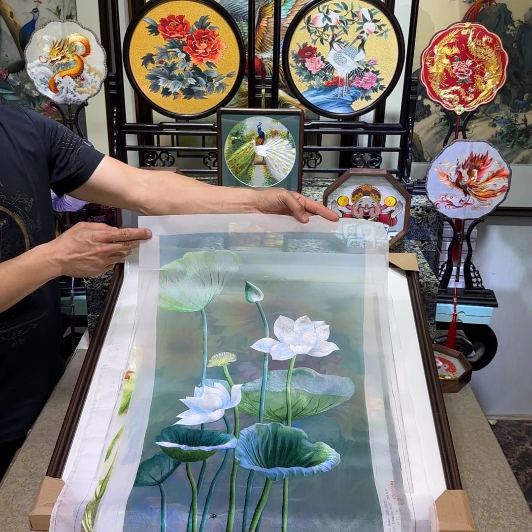 刺绣刺绣工艺精湛