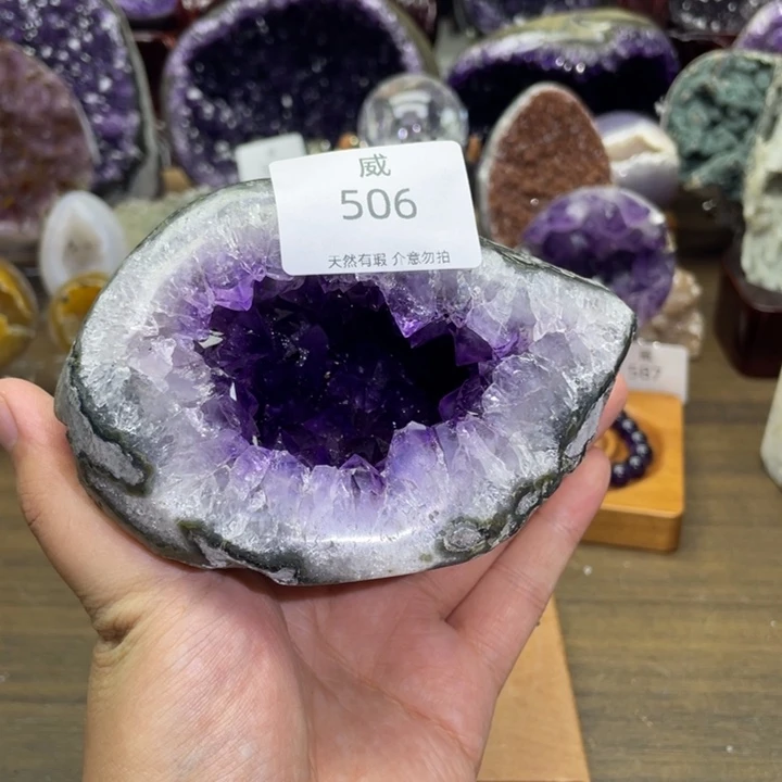 未镶嵌珠宝半成品水晶