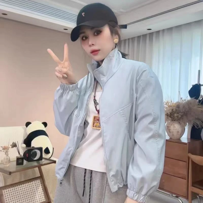 972女士外套小个子2025新款百搭时尚冲锋衣