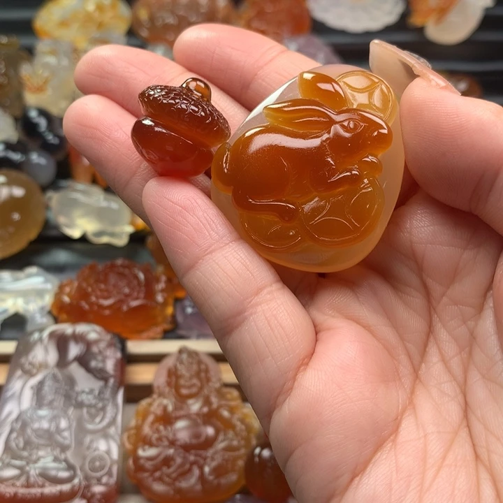 玛瑙/玉髓颈饰未镶嵌阿*