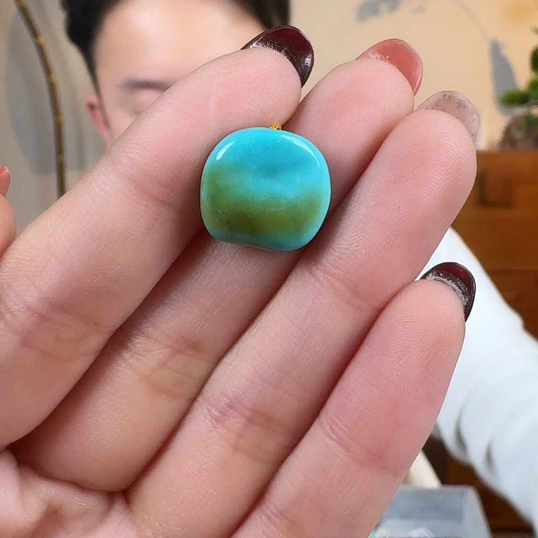 绿松石未镶嵌挂件