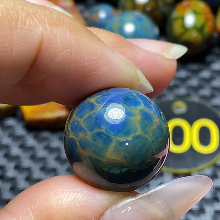 胡***哥玛瑙/玉髓未镶嵌颈饰