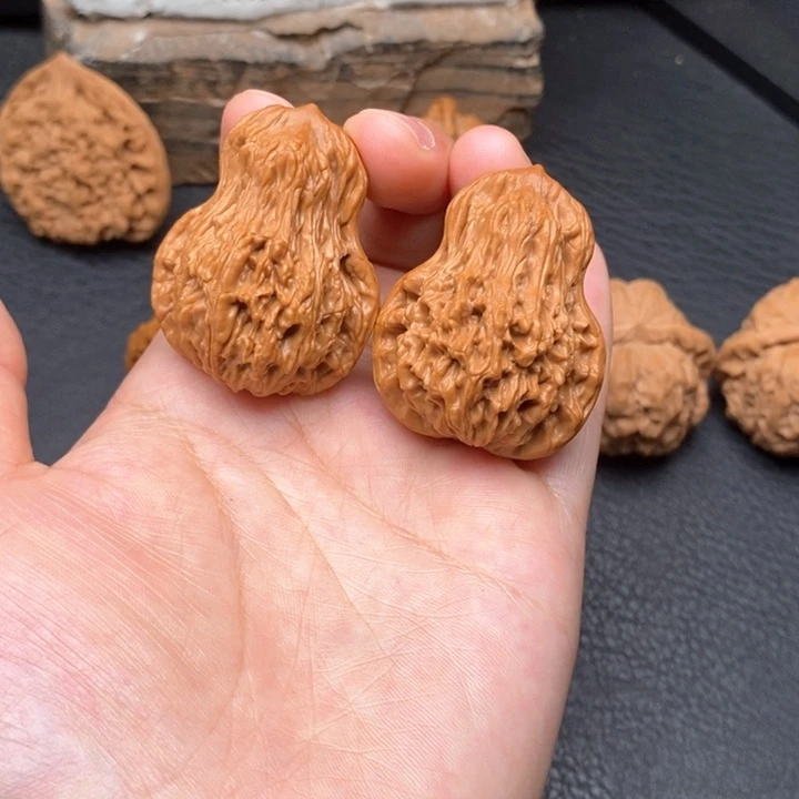 文玩核桃吊坠尺寸33葫芦