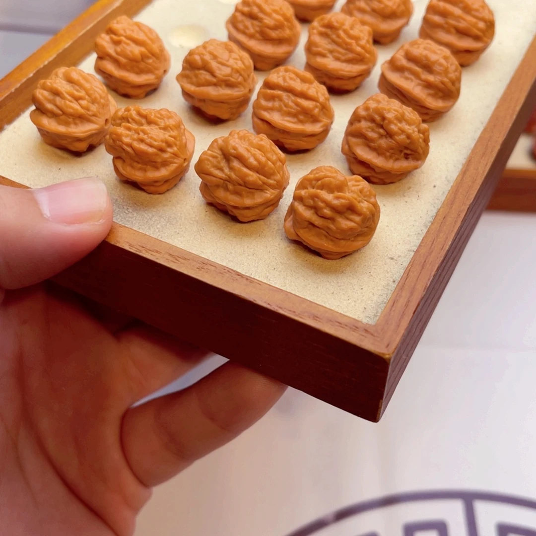 文玩核桃手串蛤蟆头