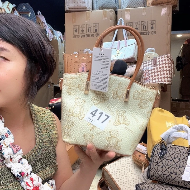 PVC包包包包包包吧