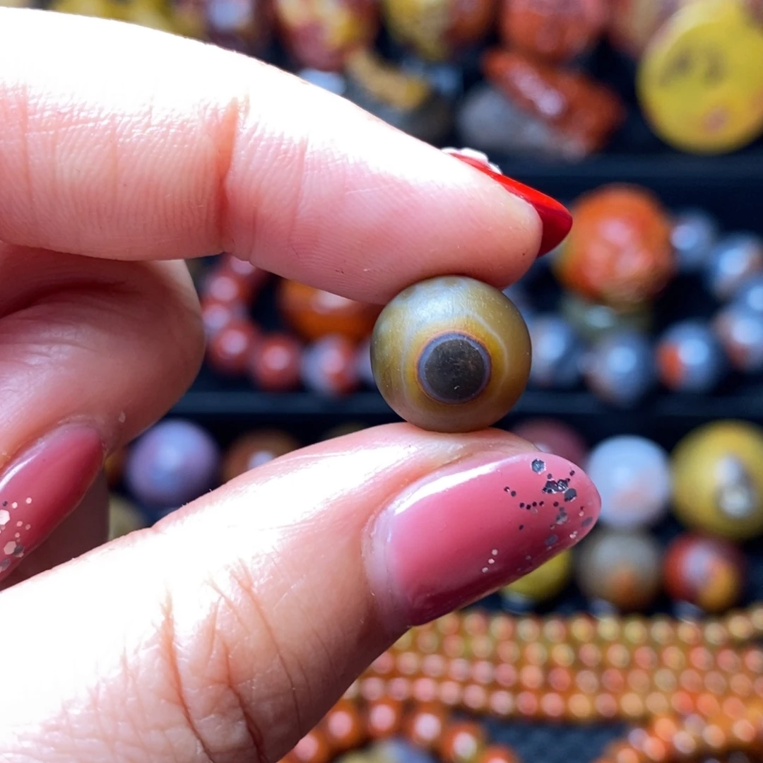 玛瑙/玉髓未镶嵌战国红玛瑙尊****店