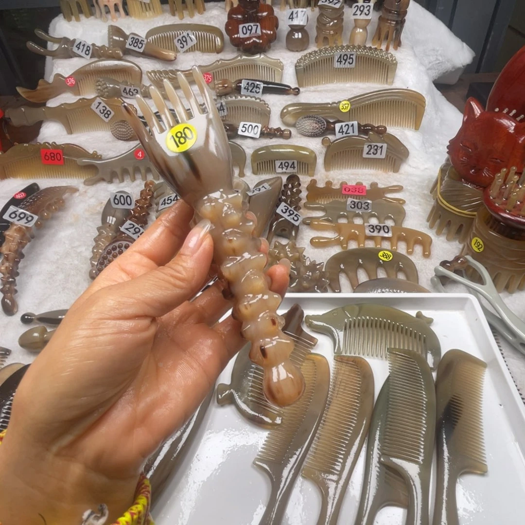 顺***然牛角梳牛角福利款