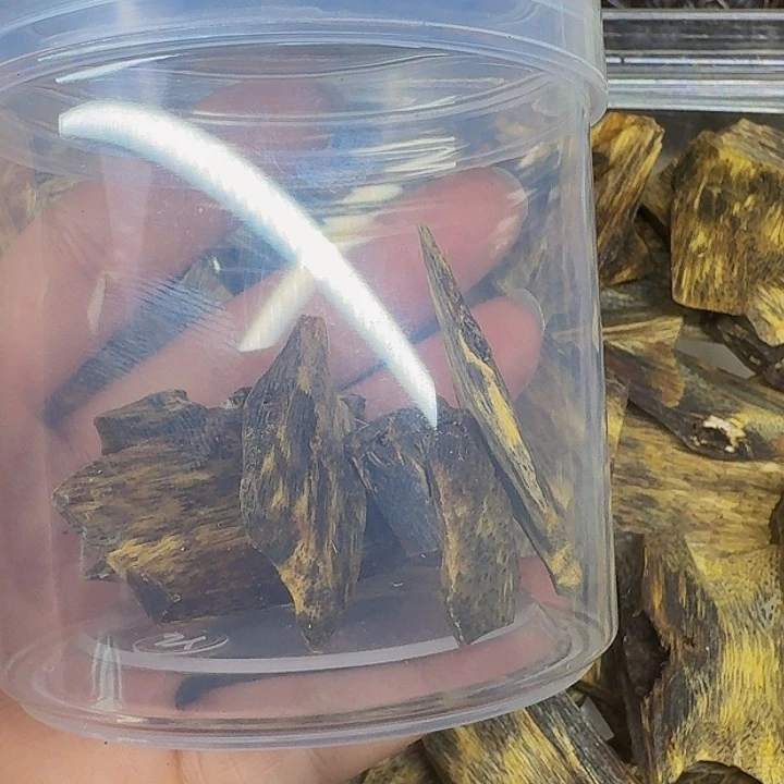 笑***g沉香沉香碎屑15克