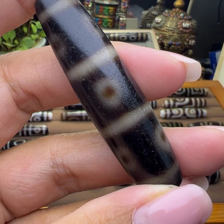 未镶嵌颈饰玛瑙/玉髓不****啥