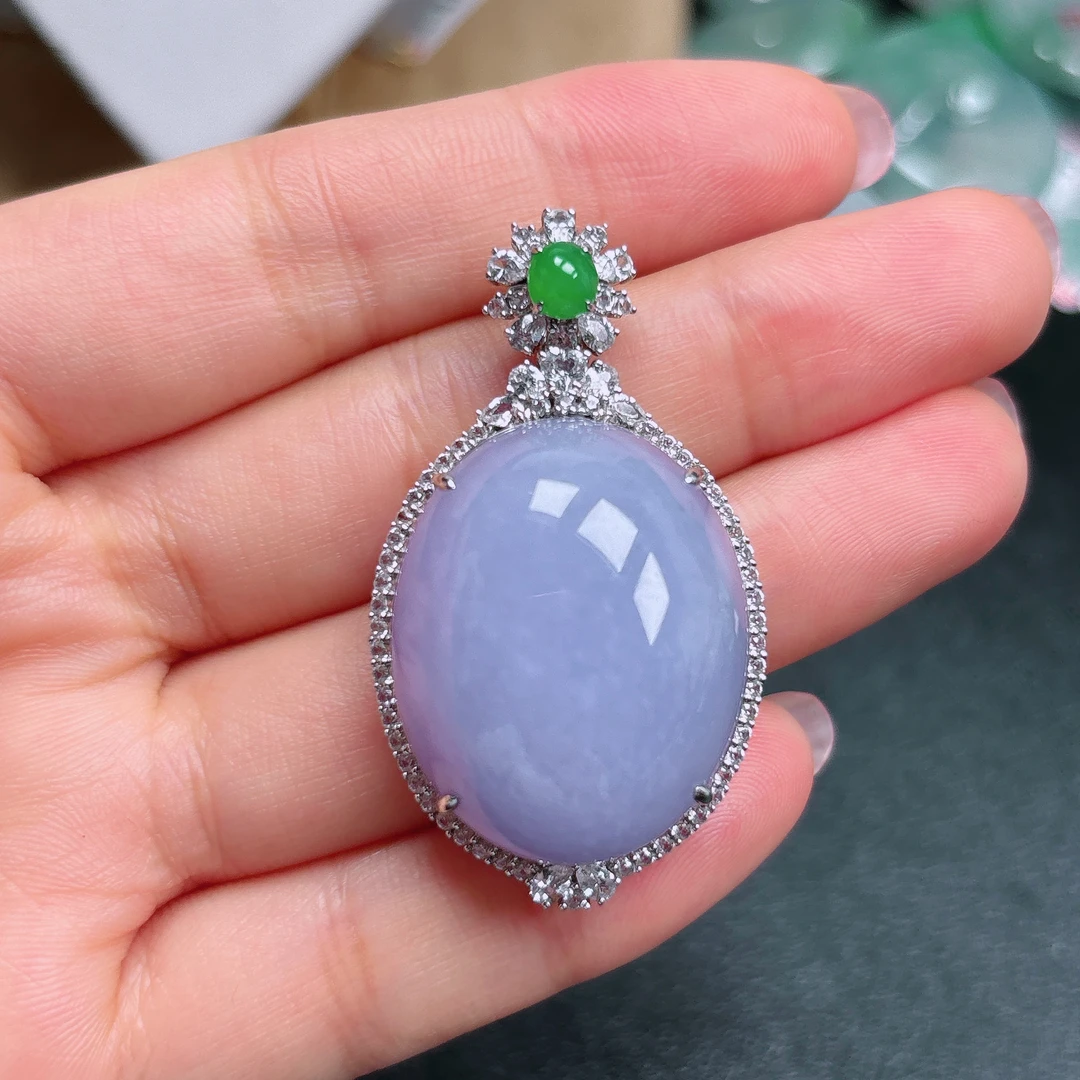 天然A货缅甸翡翠冰紫大鸽子蛋18k镶嵌精美吊坠尺寸45+25.8+12