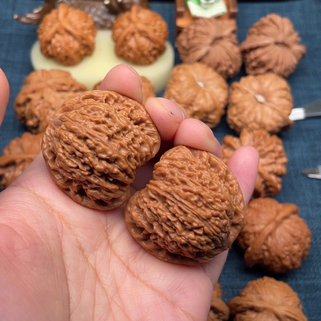 风***夏文玩核桃把件39南疆全品