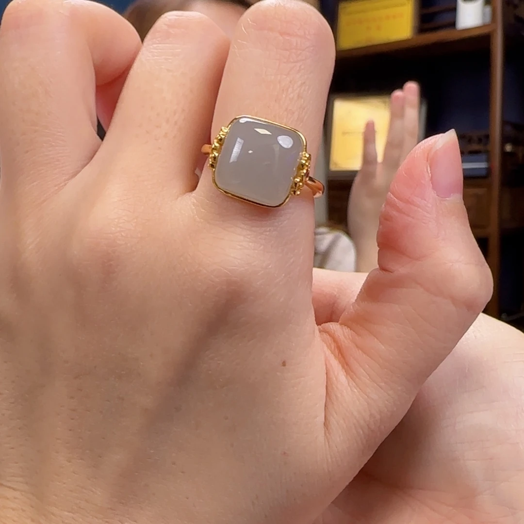 和田玉未镶嵌戒指111111111