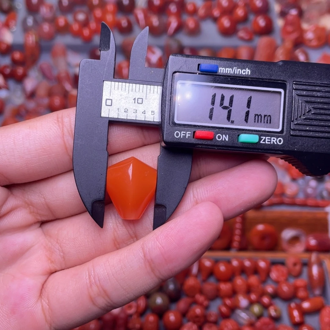 南红玛瑙未镶嵌配饰