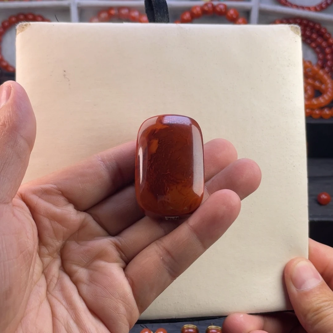 南红玛瑙珠宝奇石未镶嵌牛血红火焰纹平安无事牌