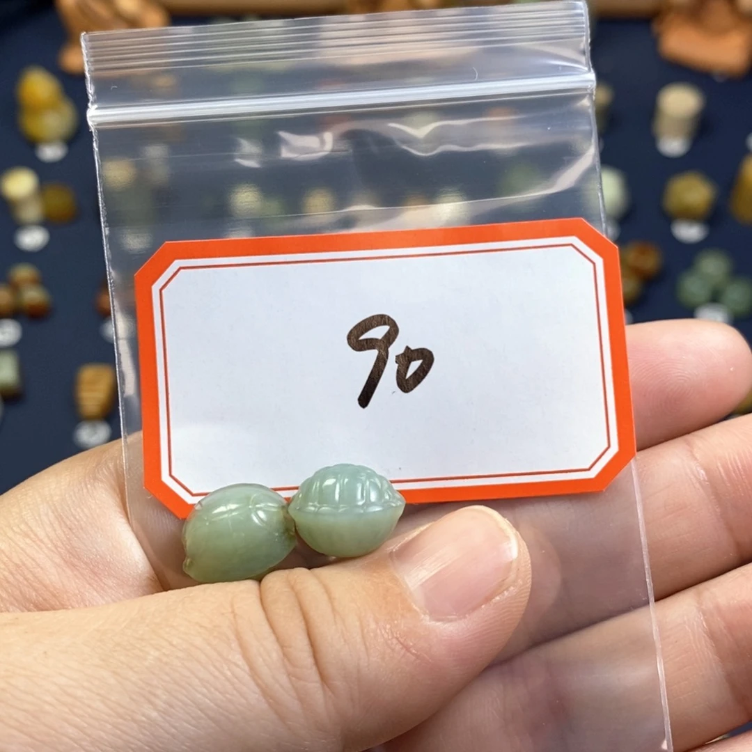 【闪购商品】蛇纹石玉配珠未镶嵌淼*