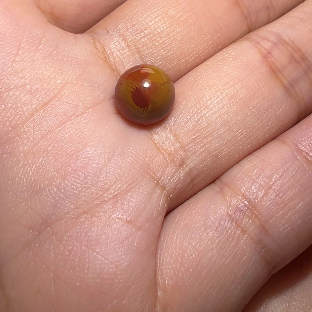 南红玛瑙珠宝奇石未镶嵌小*鱼包浆圆珠