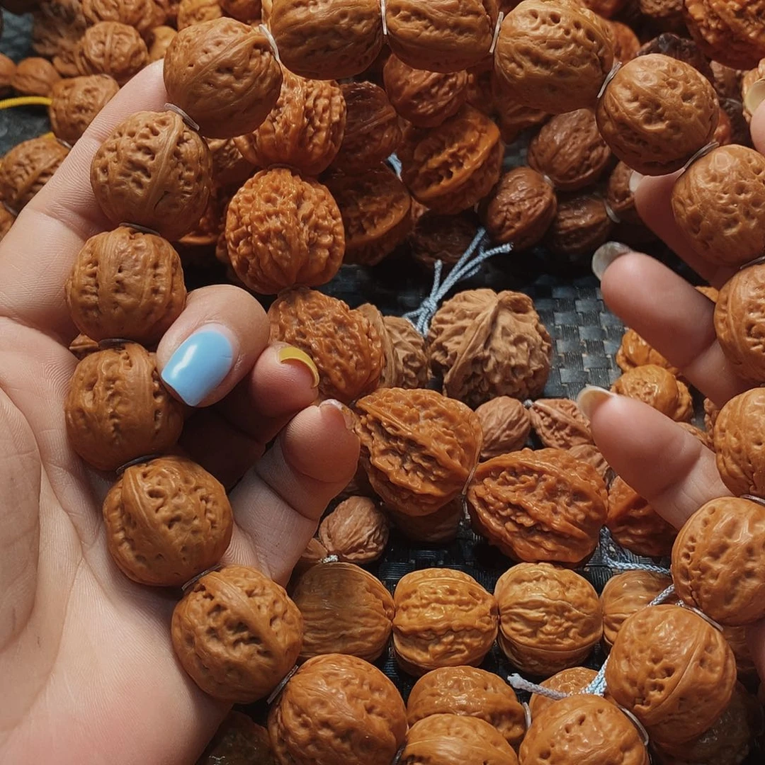 文玩核桃吊坠光头