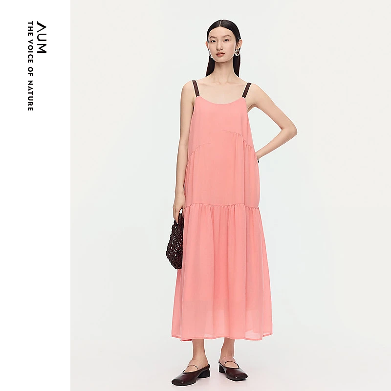 【轻松套装】AUM25夏季新款度假松弛感粉色吊带连衣裙M1FZ24926