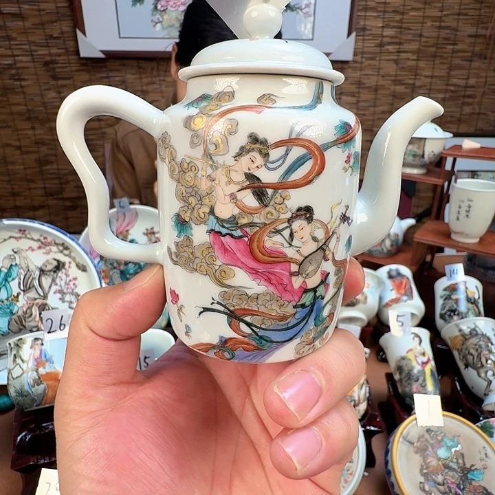 陶摆件景德镇陶瓷学院等单位联合举办