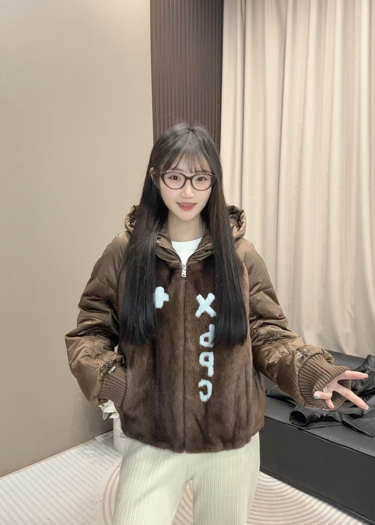 CL-海宁爆款貂皮配鹅绒连帽外套