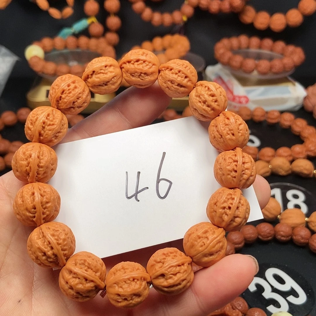 文玩核桃吊坠茶*嘶八棱一道筋18