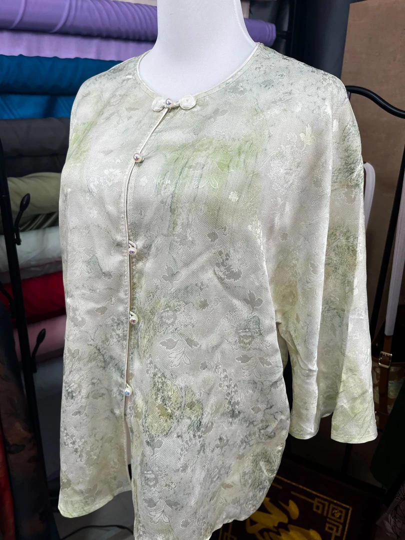 满氏莨绸高端定制、花萝衣服专用链接