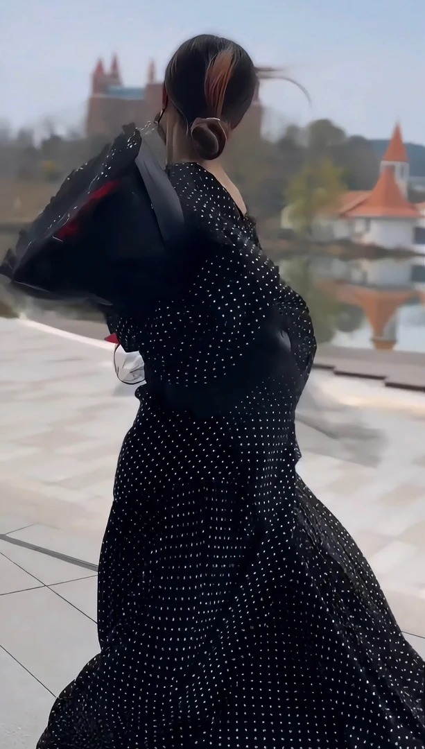 【小漆7独立设计师品牌款】法式精致轻奢波点飘带上衣8159