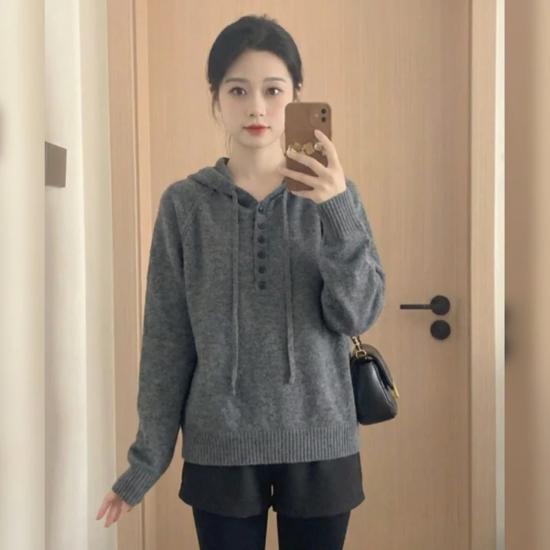 胖mm大码女装韩系纽扣连帽毛衣女秋冬季慵懒风宽松软糯针织衫上衣