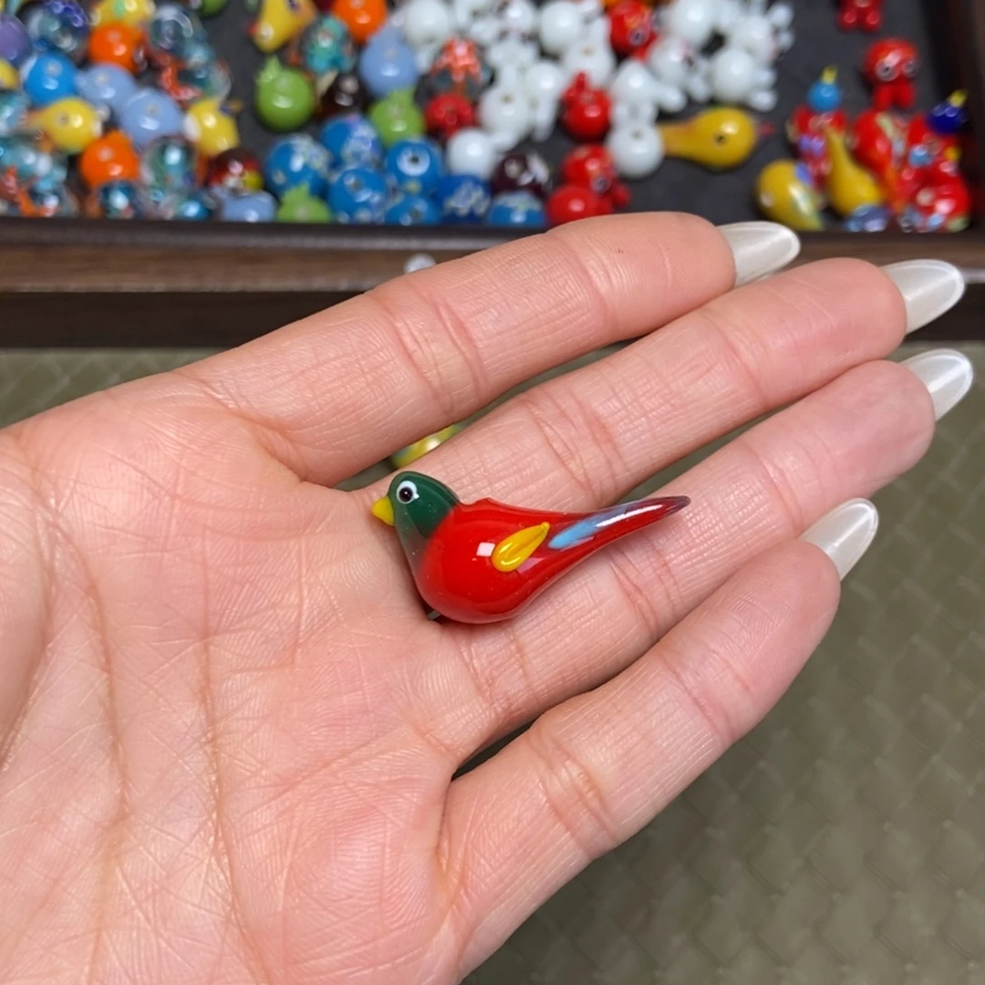 玻璃颈饰新款小鸟