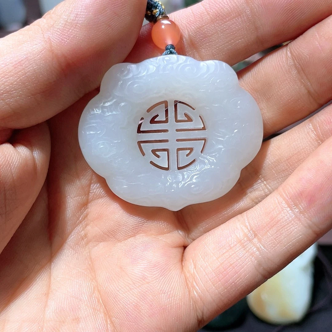 和田玉挂件未镶嵌