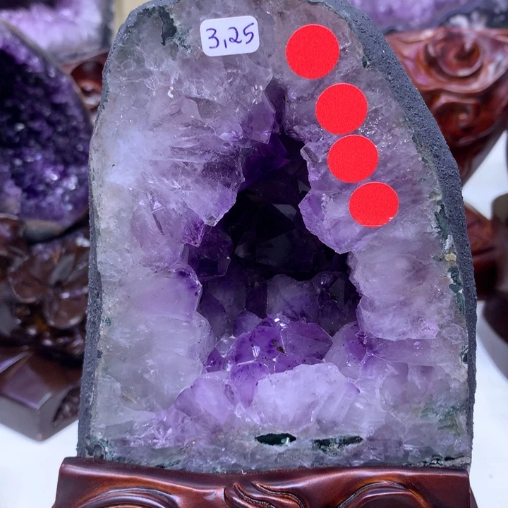 紫晶1未镶嵌227紫晶洞