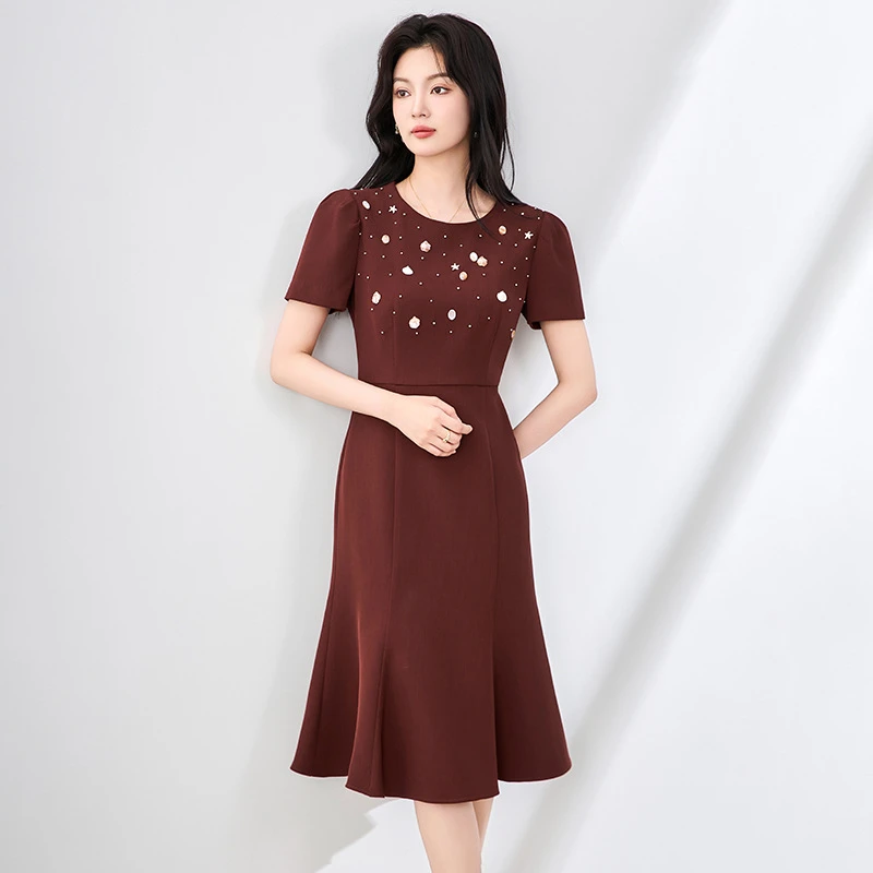 EOENKKY-珠熠典雅！重工钉珠贝壳设计感鱼尾裙法式端庄大气连衣裙