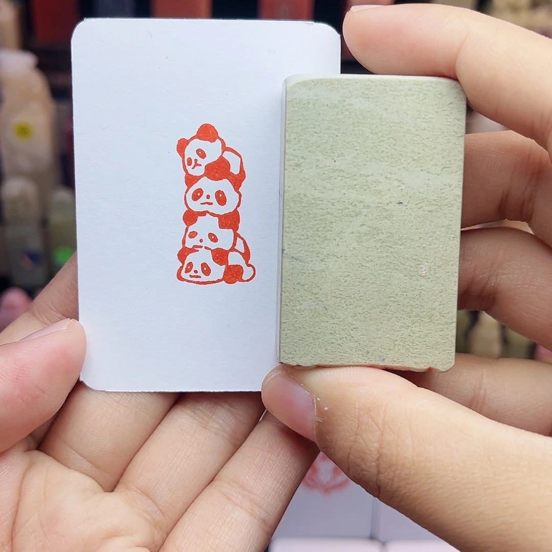 寿山石印石1.5×3.0四只熊猫 手工篆刻