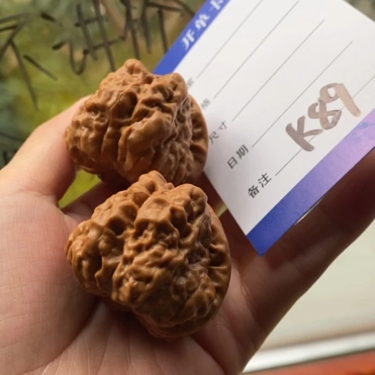 浮***梦吊坠文玩核桃40蛤蟆头