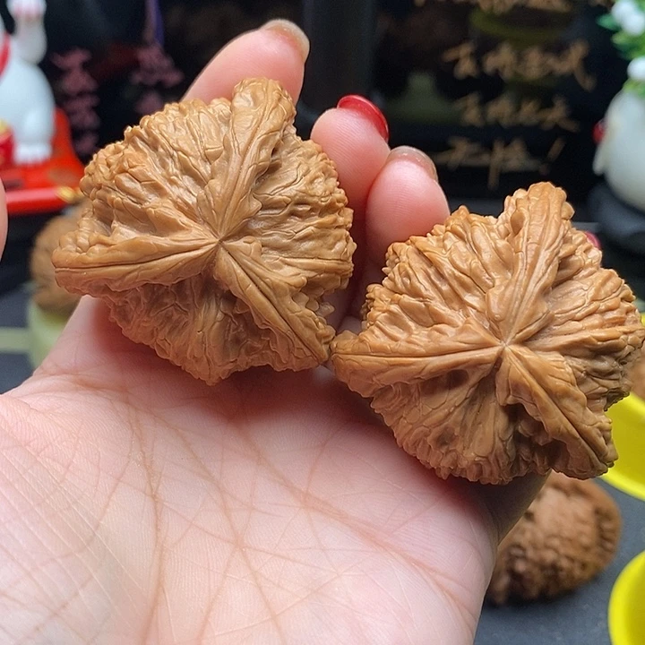 神***9核桃45拼接白狮子