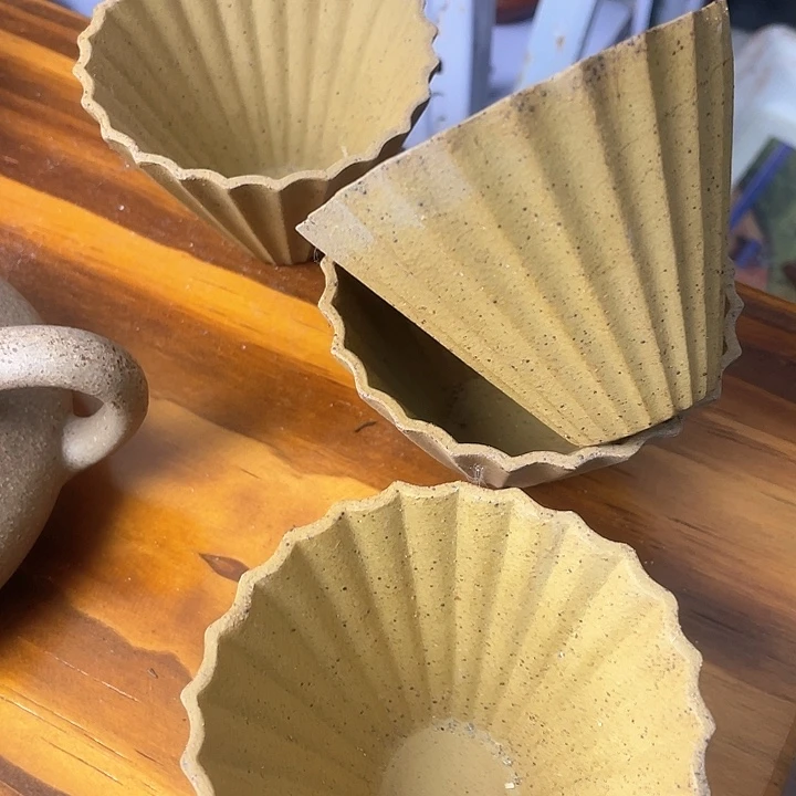 紫砂茶壶处理四个