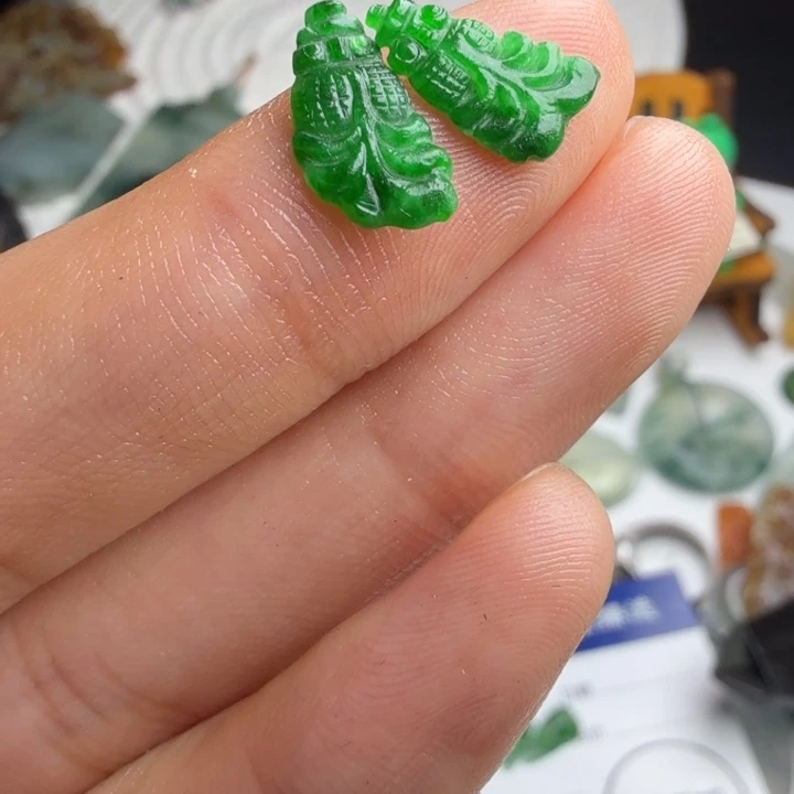 定制翡翠未镶嵌包工