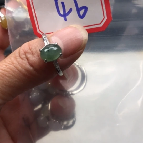 翡翠未镶嵌戒指缅甸