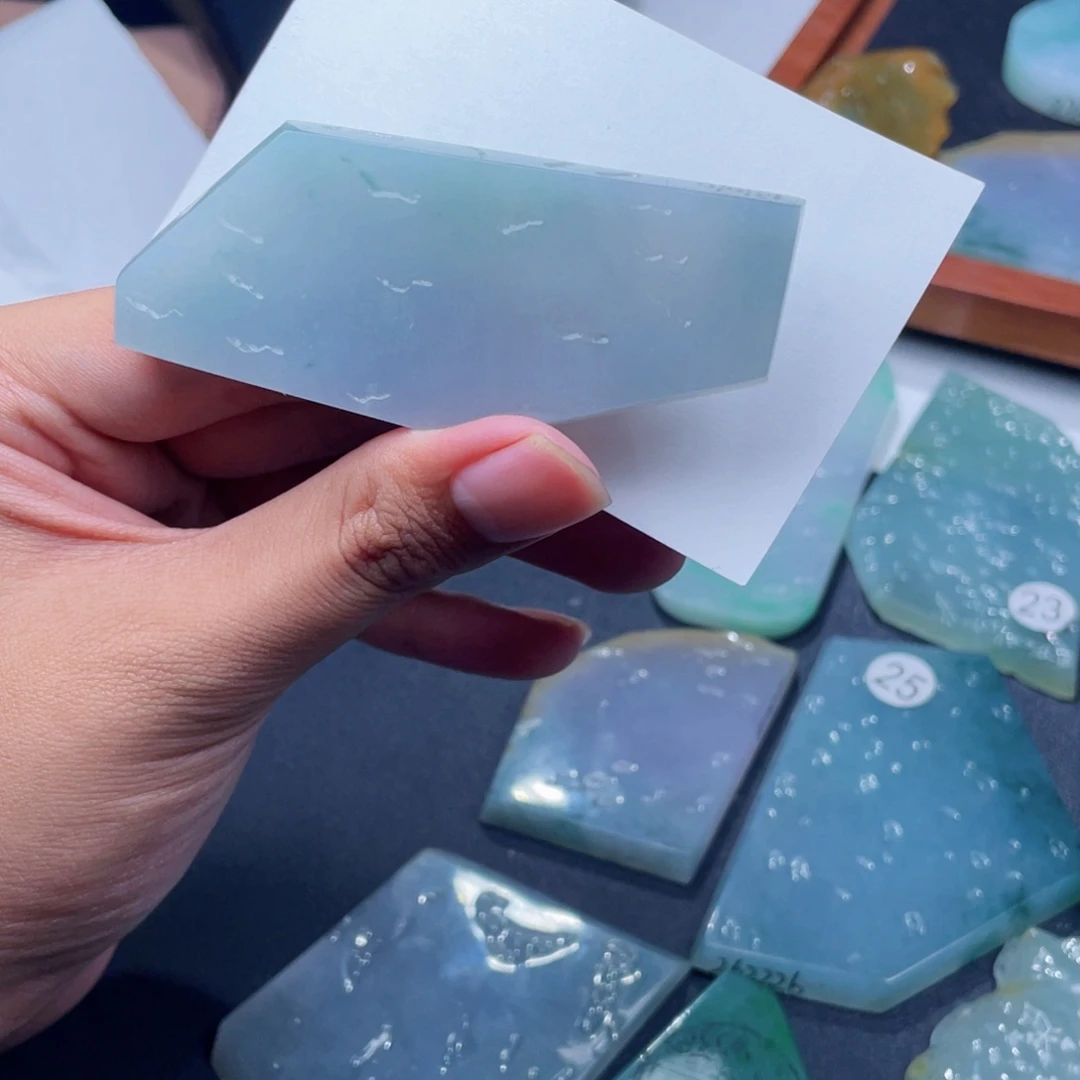 定制翡翠未镶嵌牌子料